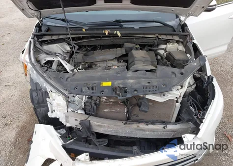 2018 Toyota Highlander Le из США, поврежденный, VIN 5TDZARFH5JS038876